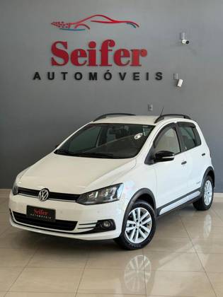 VOLKSWAGEN FOX 1.0 MPI TRACK 12V FLEX 4P MANUAL
